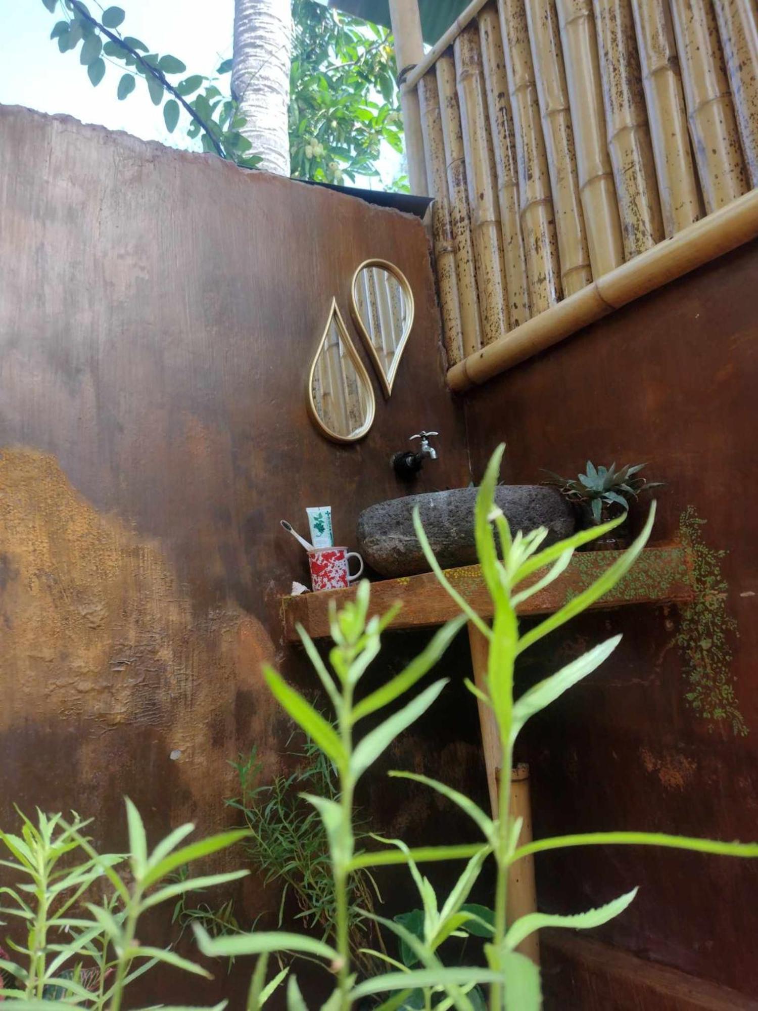 Hostel Uncle Hippie'S Dream Gili Meno Zewnętrze zdjęcie