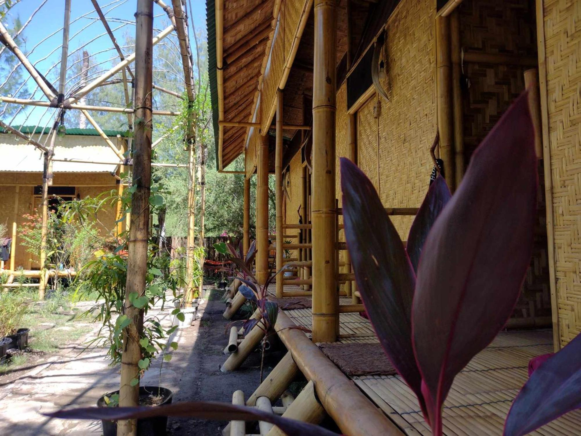 Hostel Uncle Hippie'S Dream Gili Meno Zewnętrze zdjęcie